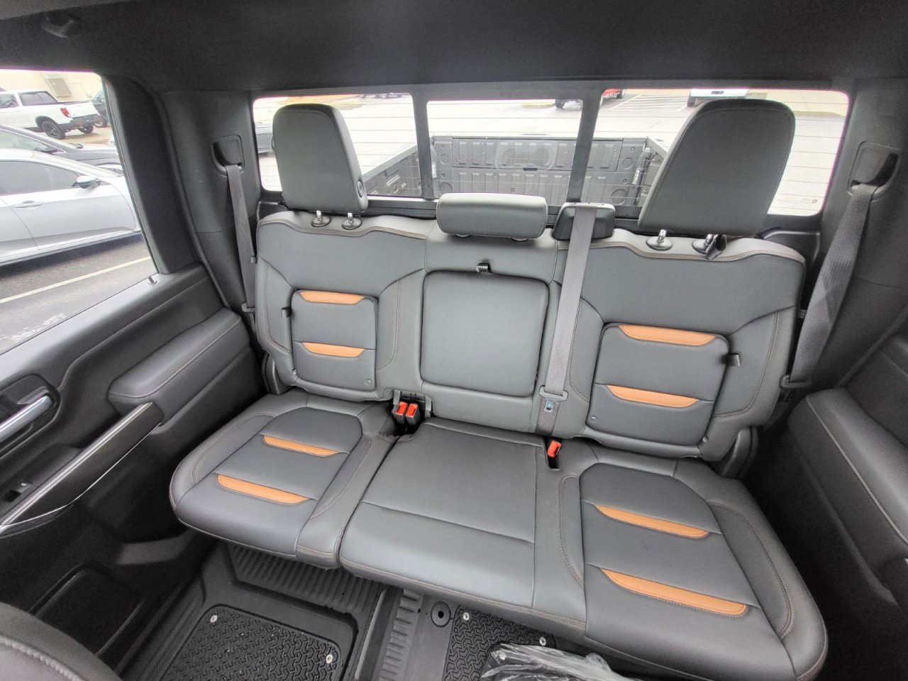 Used 2023 GMC Sierra 2500 AT4 w/ AT4 Preferred Package image 14