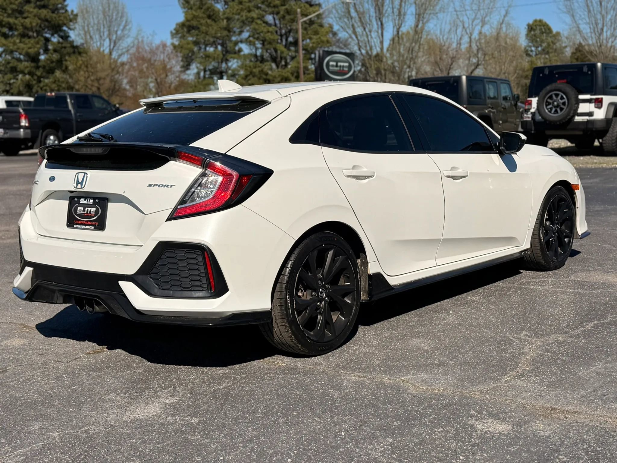 Used 2018 Honda Civic Sport image 9