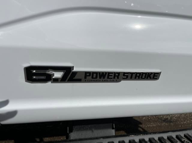 New 2024 Ford F550 4x4 Regular Cab Super Duty image 5