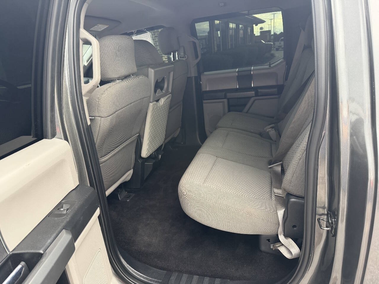 Used 2017 Ford F150 XLT AWD/4WD image 12