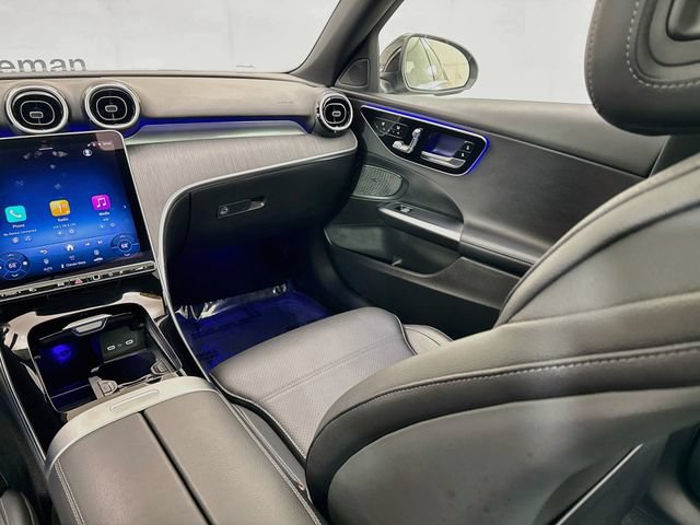 Used 2025 Mercedes-Benz C 300 Sedan image 24