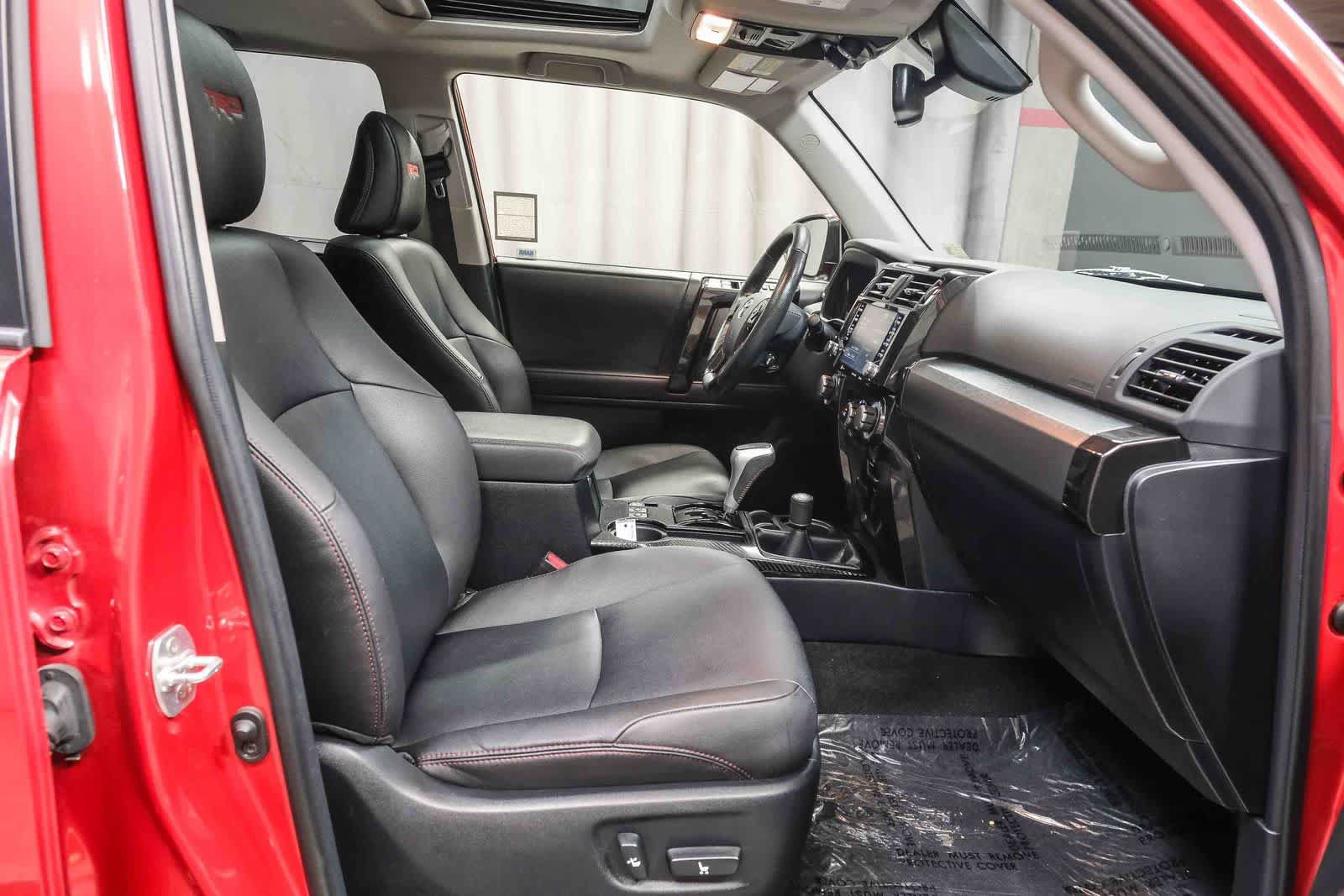 Used 2023 Toyota 4Runner TRD Off-Road Premium w/ Moonroof Package AWD/4WD image 23