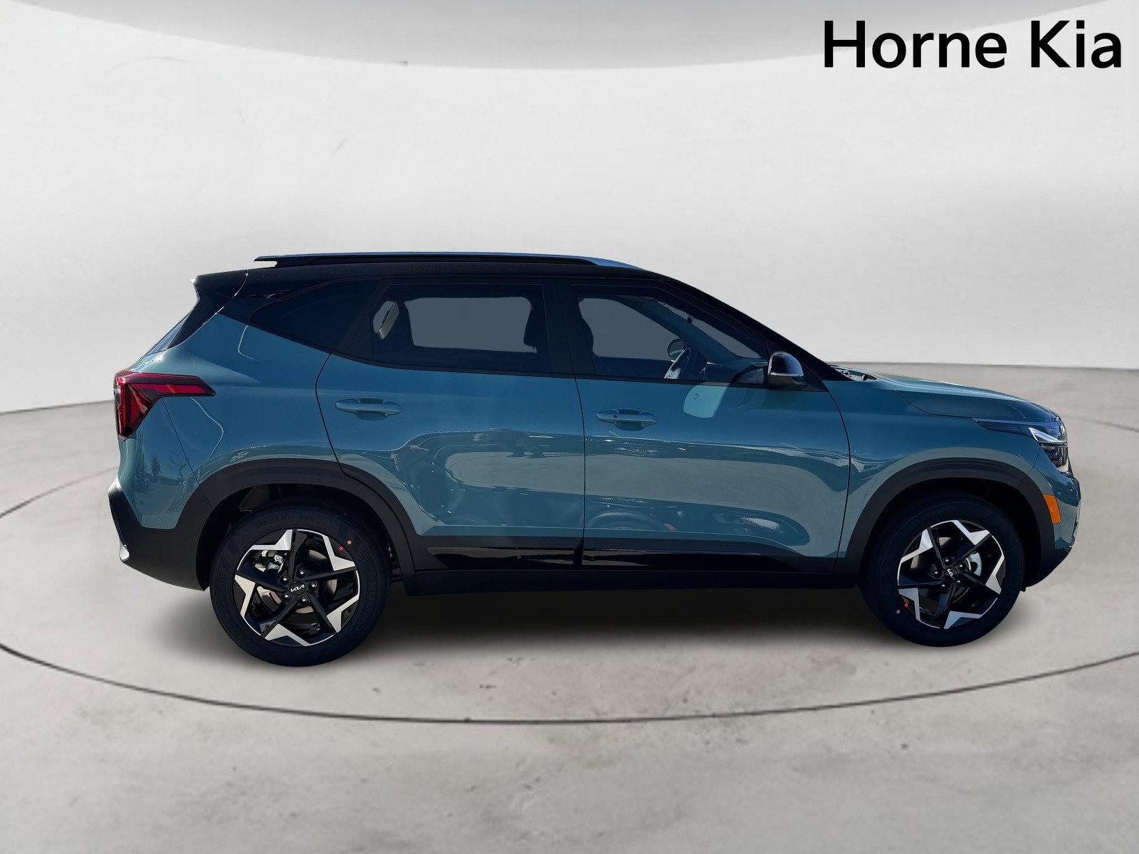 New 2026 Kia Seltos S image 3