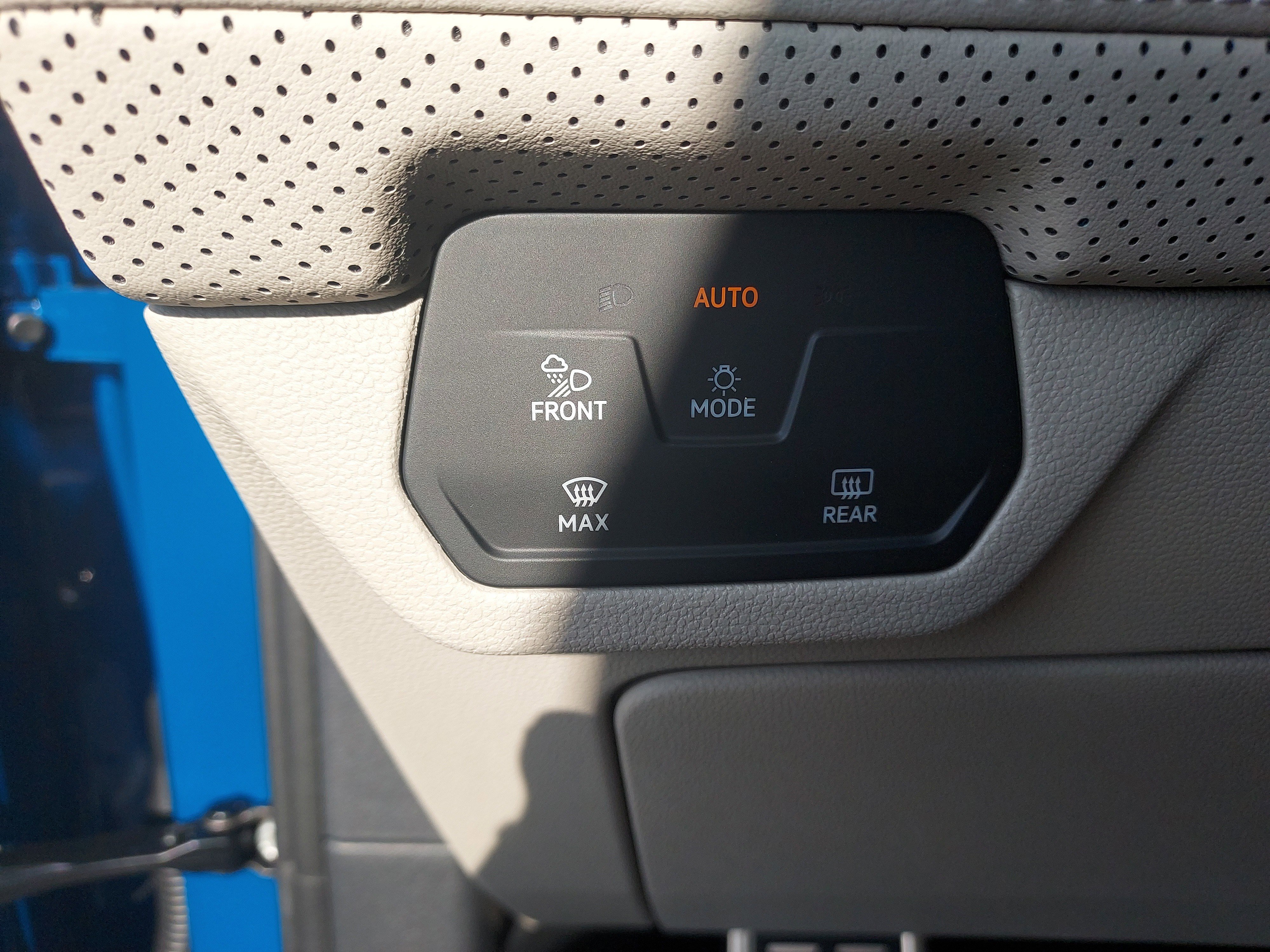 New 2026 Volkswagen Atlas SEL Premium R-Line image 27