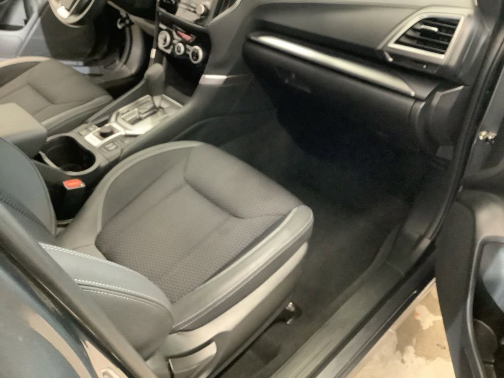 Certified 2023 Subaru Forester Premium AWD/4WD image 4