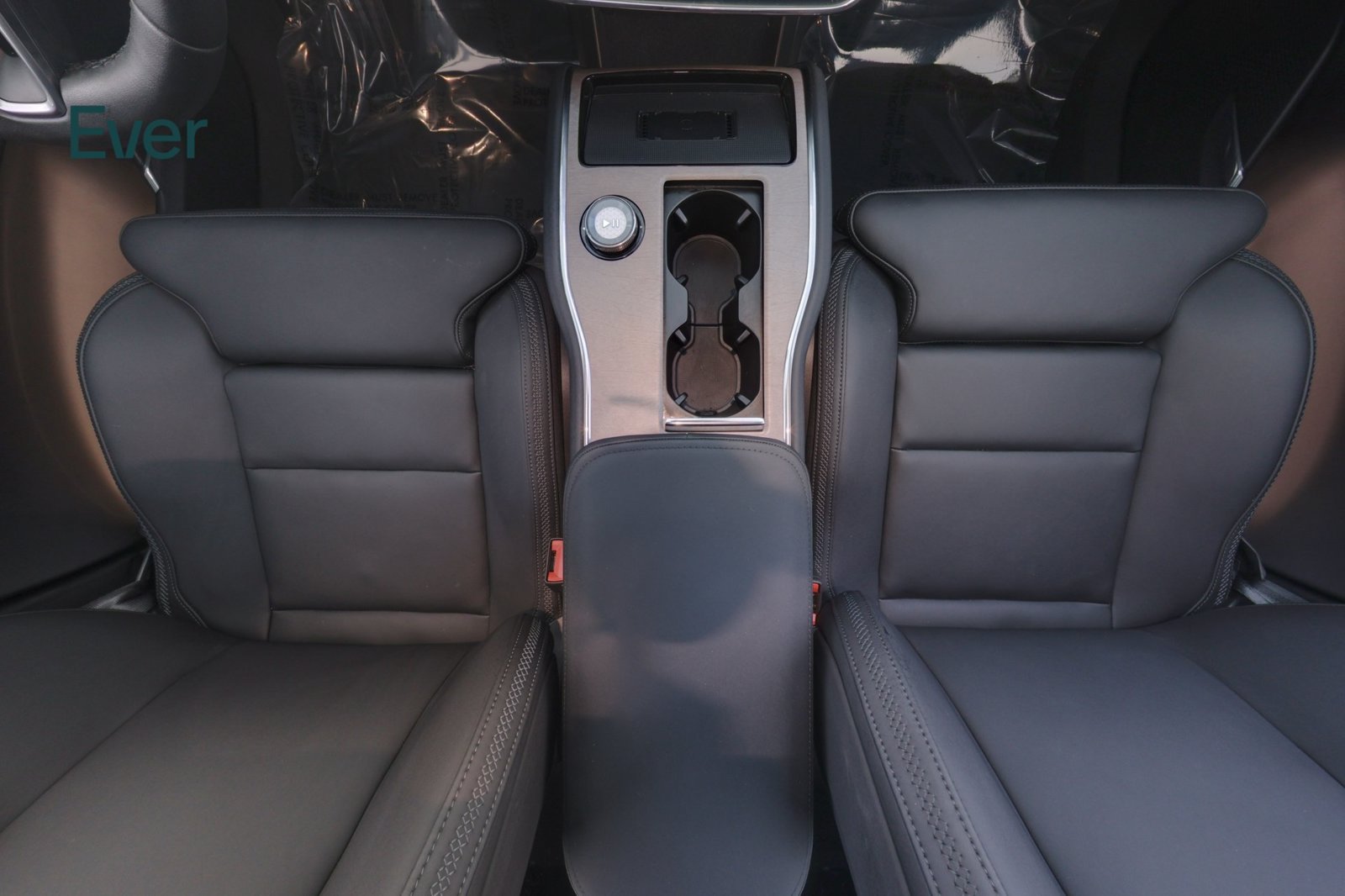 Used 2025 Volvo EX90 Plus AWD/4WD image 29