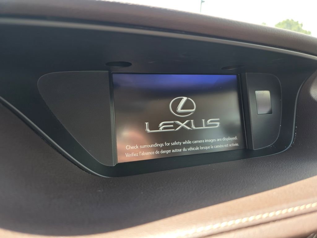 Used 2017 Lexus ES 350 w/ Luxury Package FWD image 18