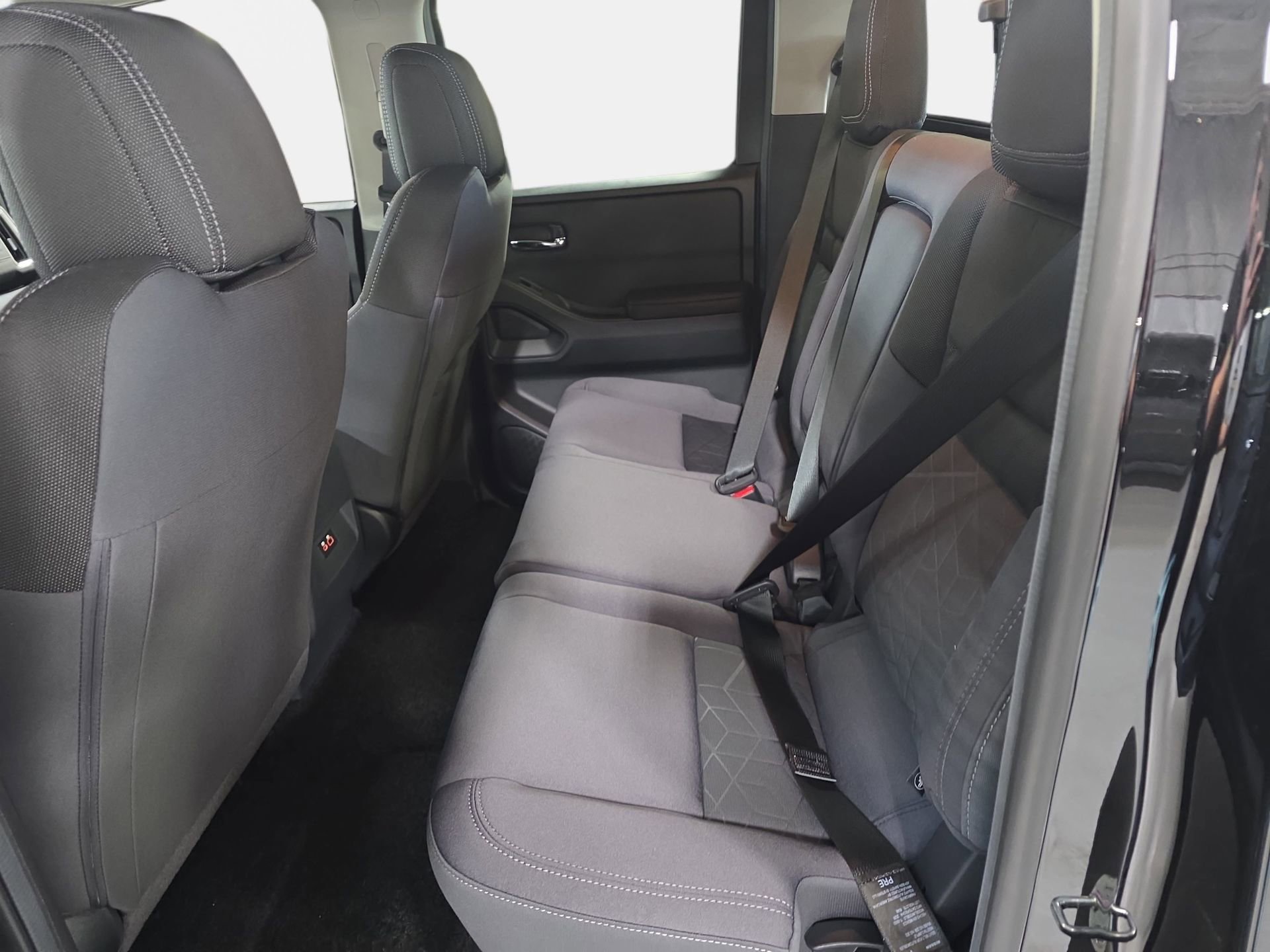 New 2026 Nissan Frontier SV w/ All-Weather Content Package AWD/4WD image 13