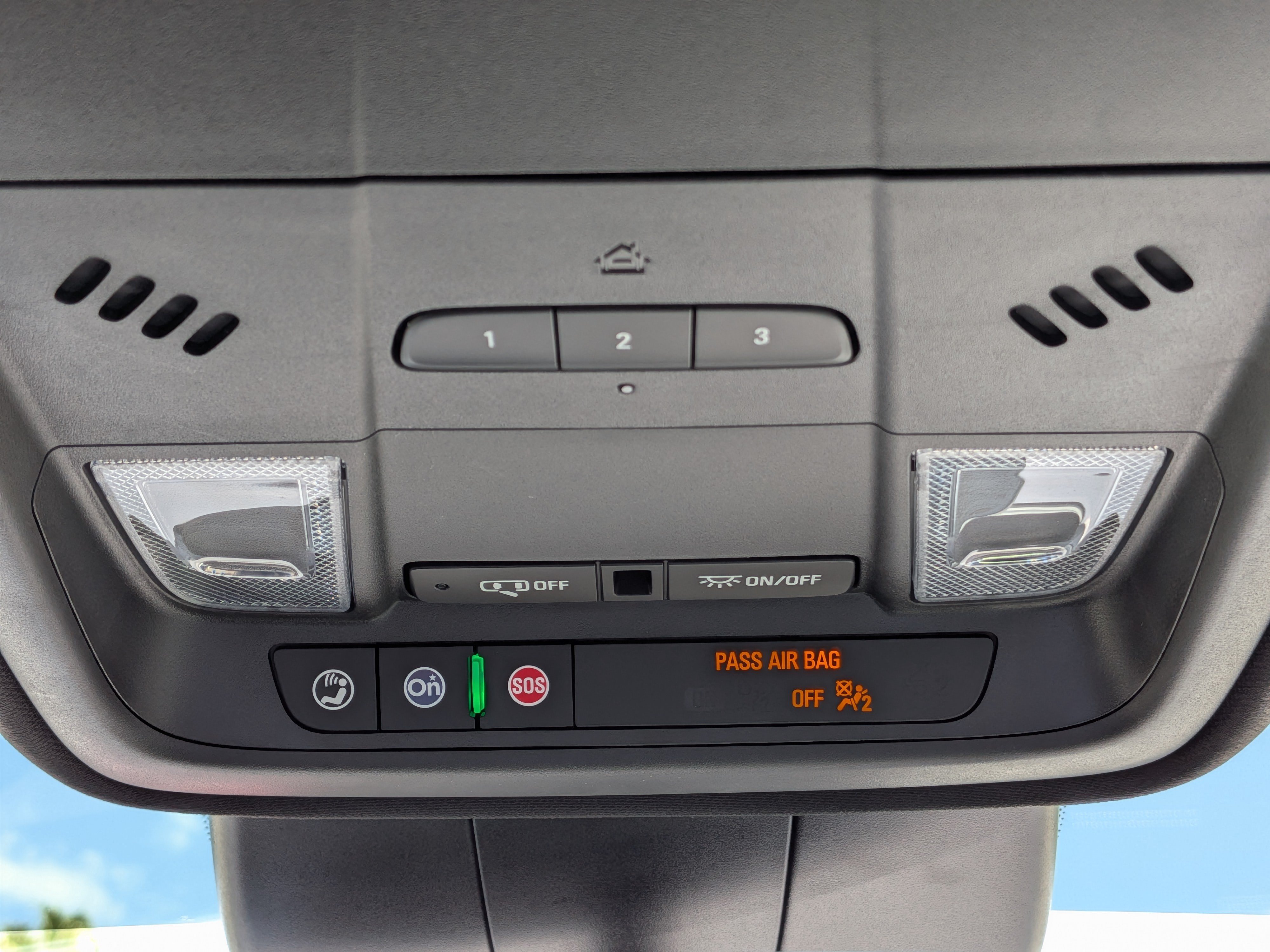 Certified 2024 Cadillac XT4 Sport FWD image 31