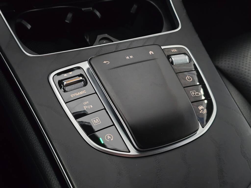 Used 2022 Mercedes-Benz GLC 300 image 36