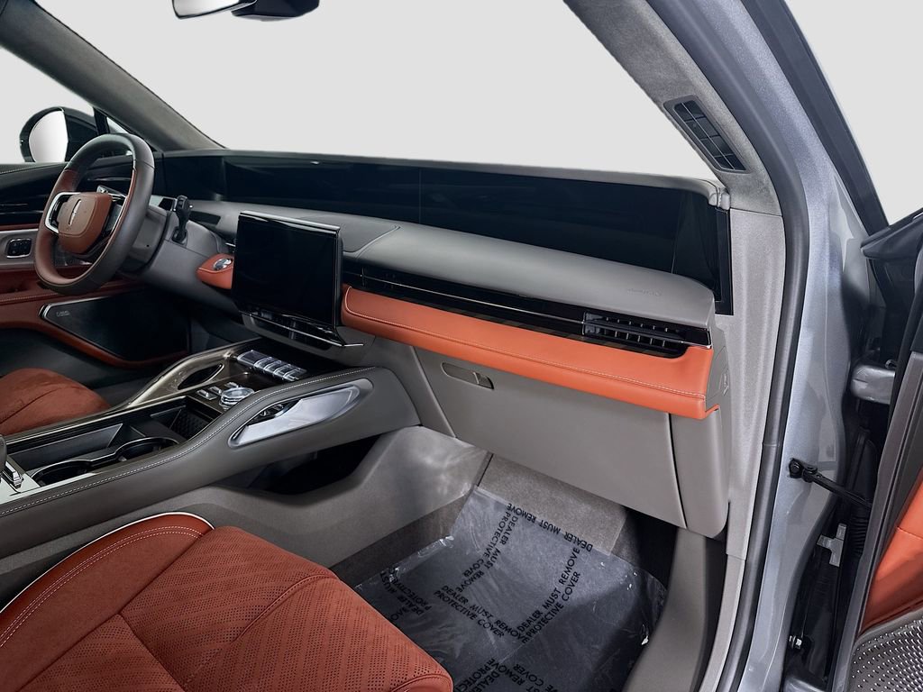 Used 2024 Lincoln Nautilus Black Label w/ Jet Appearance Package (87T) image 31