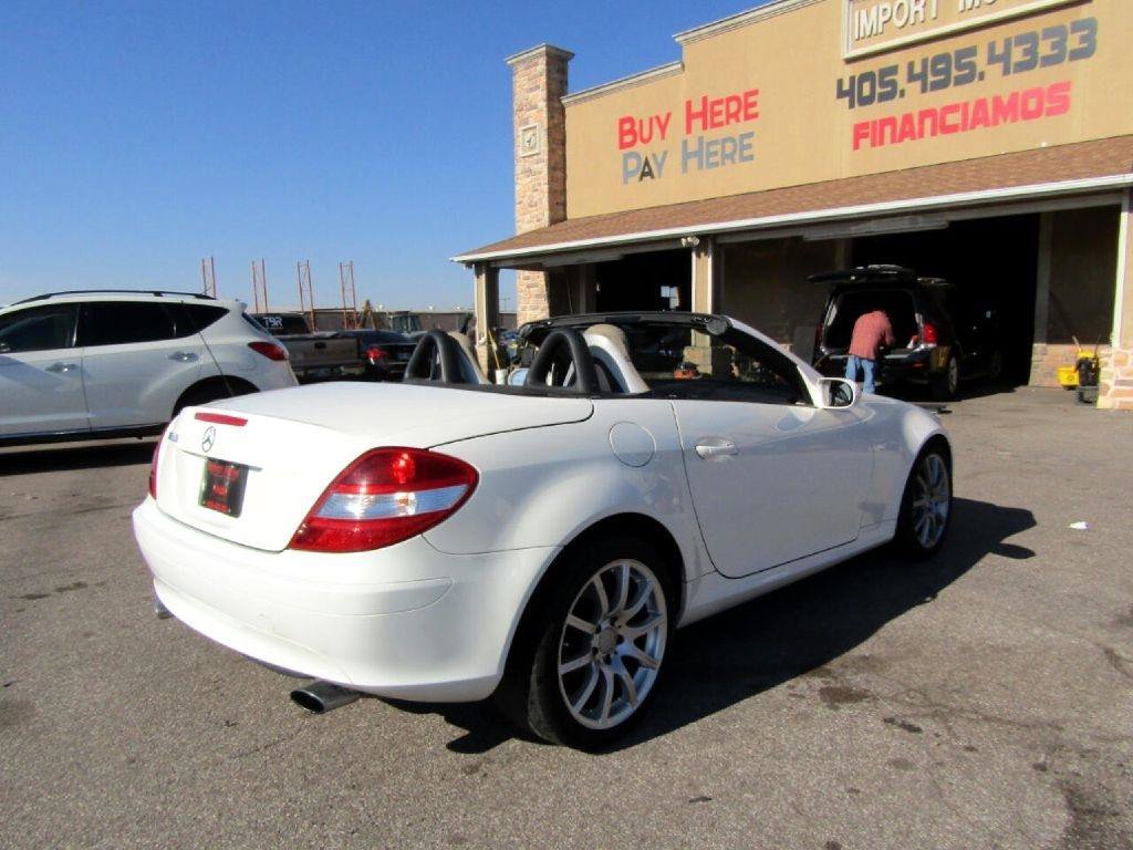 Used 2006 Mercedes-Benz SLK 350 image 25