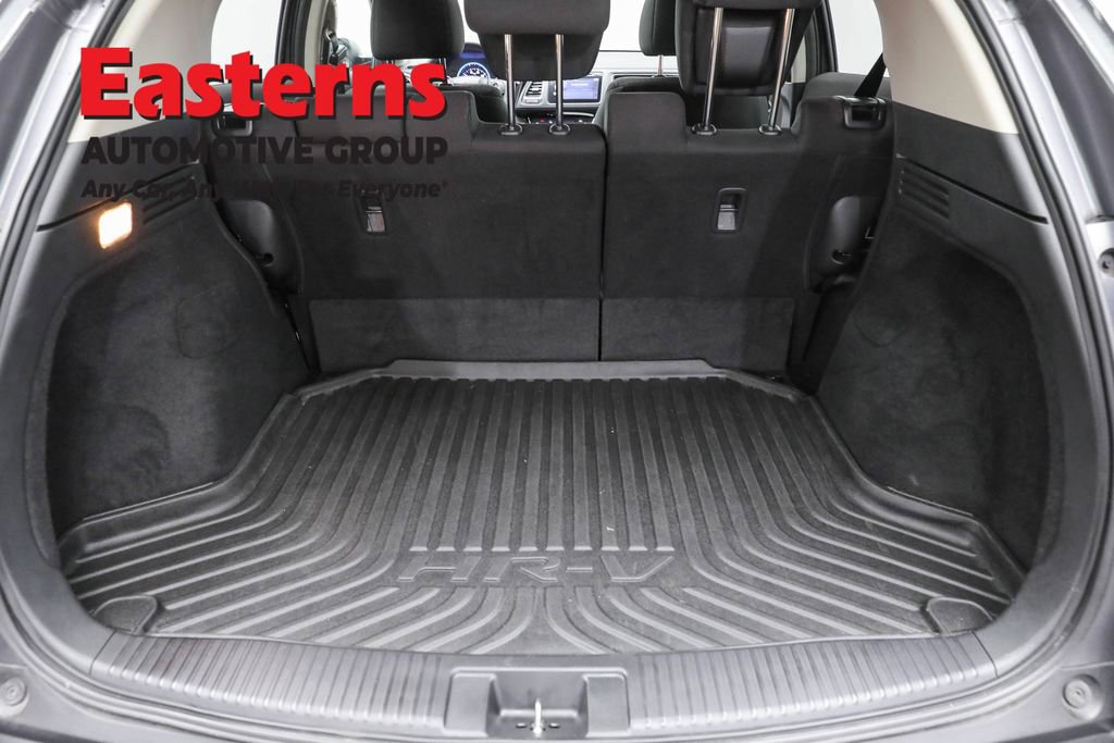 Used 2017 Honda HR-V EX image 9