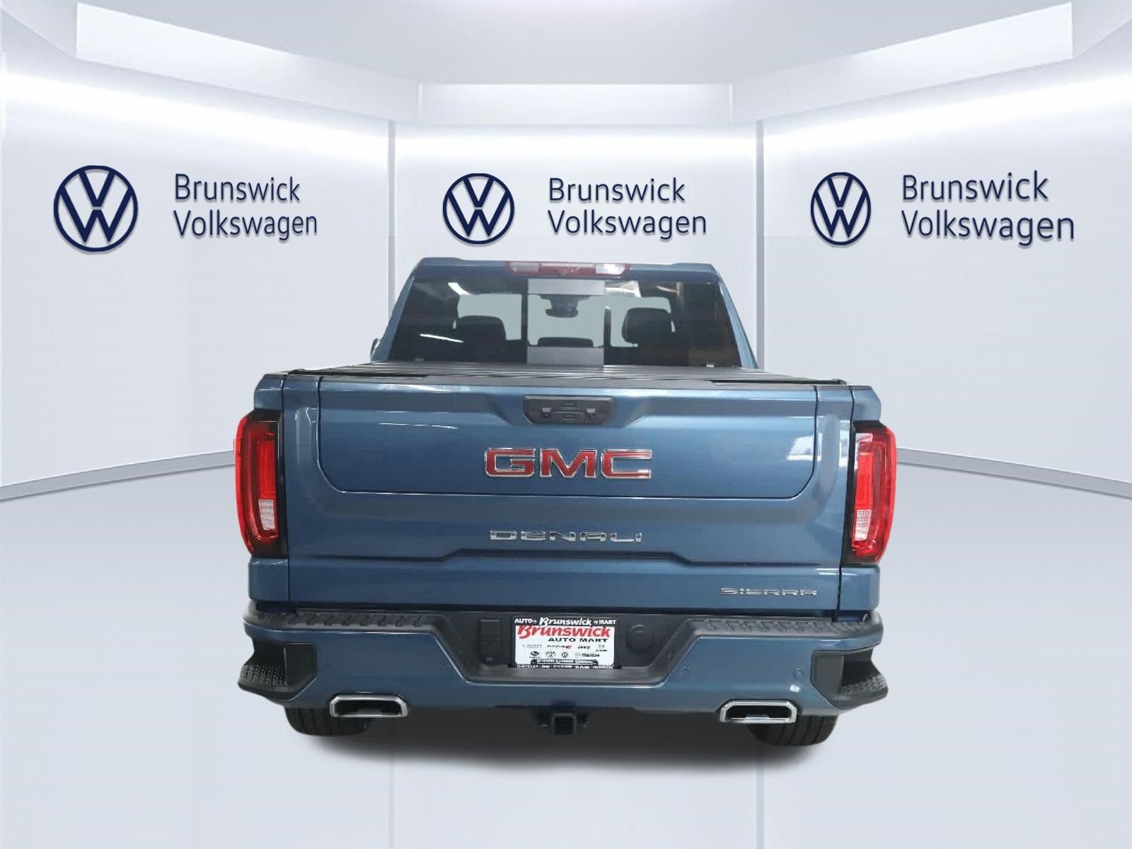 Used 2025 GMC Sierra 1500 Denali w/ Denali Reserve Package AWD/4WD image 42