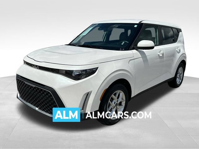 Used 2025 Kia Soul LX w/ LX Technology Package