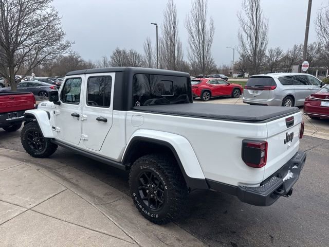 Used 2024 Jeep Gladiator Willys image 5