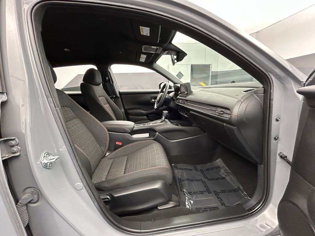 Used 2024 Honda HR-V Sport image 45