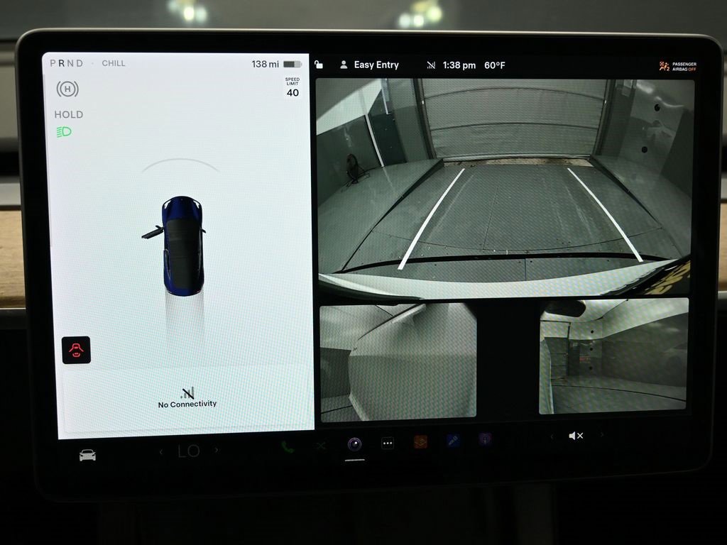 Used 2021 Tesla Model 3 Standard Range Plus image 22