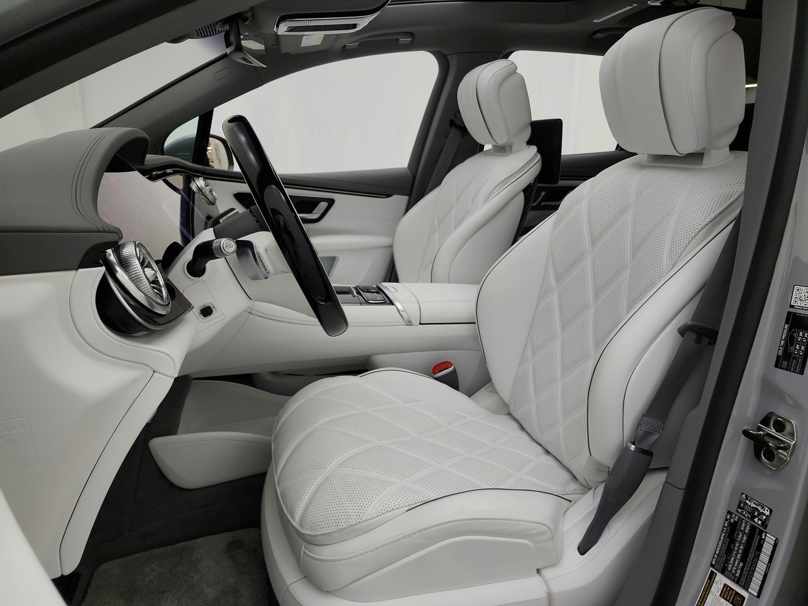 Certified 2024 Mercedes-Benz Maybach EQS 680 4MATIC image 13