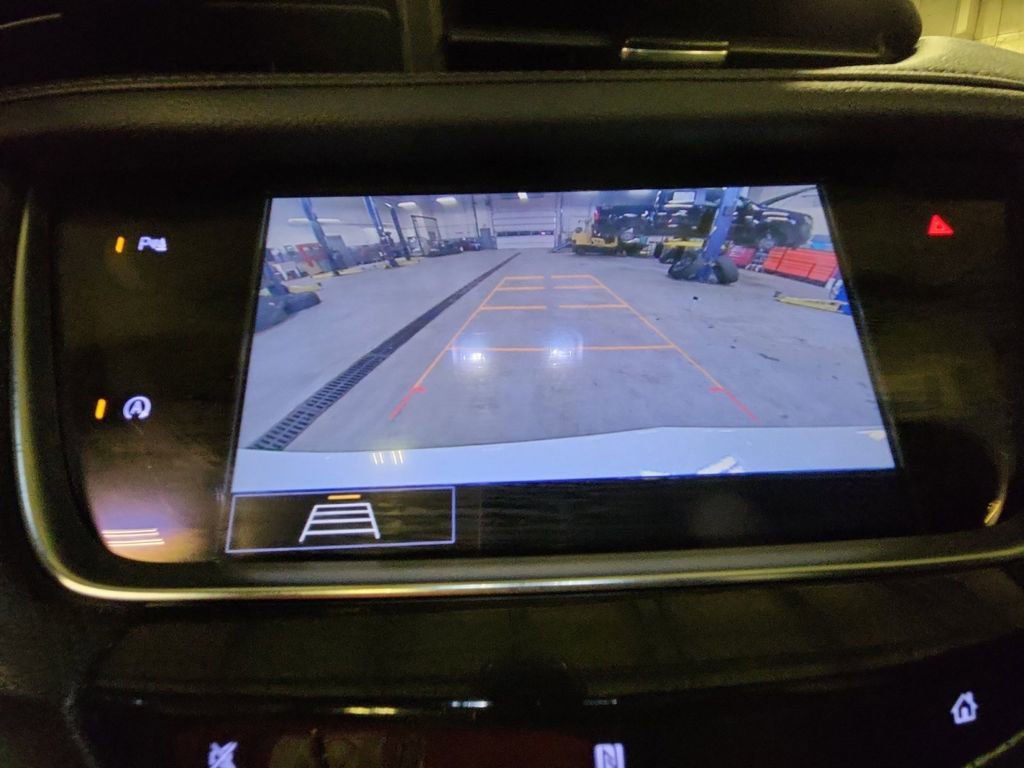 Used 2020 Cadillac XT5 Premium Luxury image 18