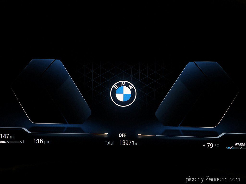 Certified 2023 BMW 330i xDrive Sedan w/ Premium Package AWD/4WD image 17