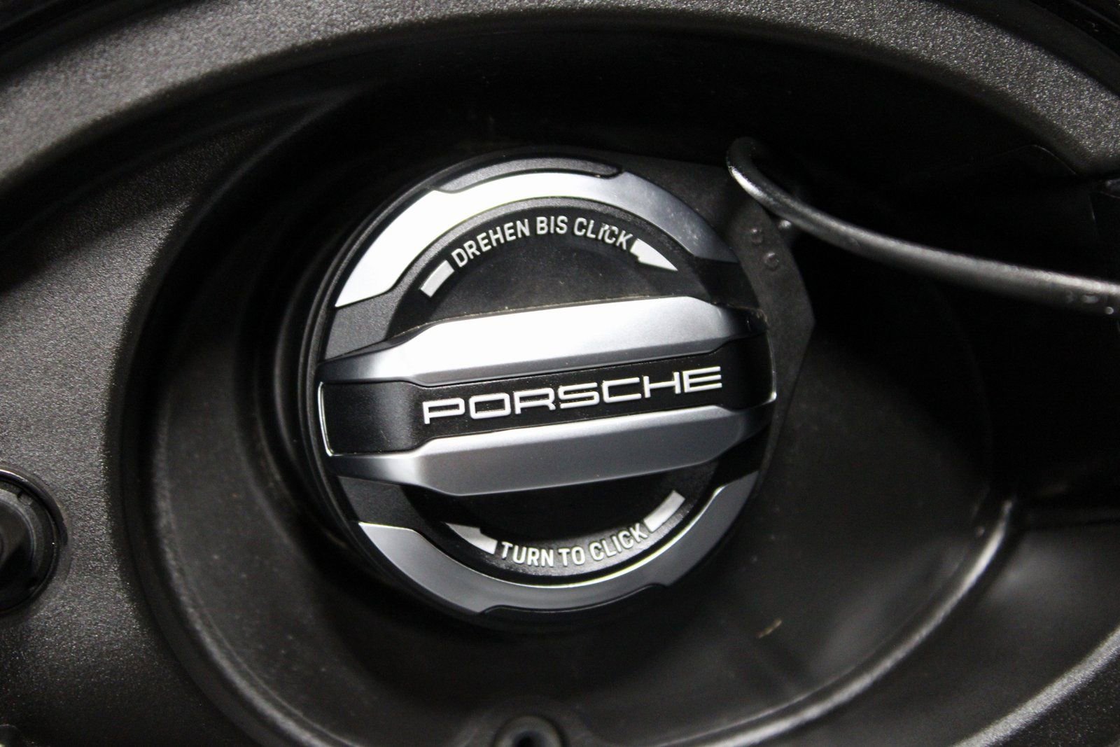 Certified 2024 Porsche 911 Carrera T image 34