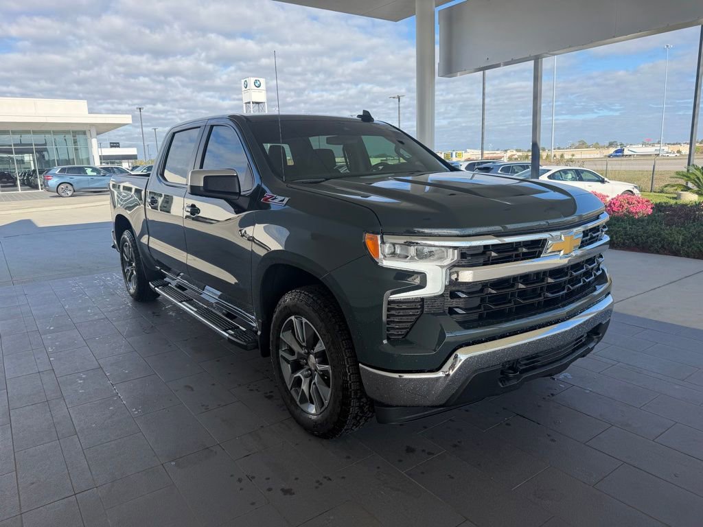 Used 2026 Chevrolet Silverado 1500 LT image 4