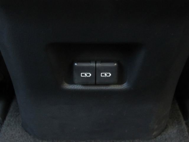 Used 2025 Toyota RAV4 XLE image 28