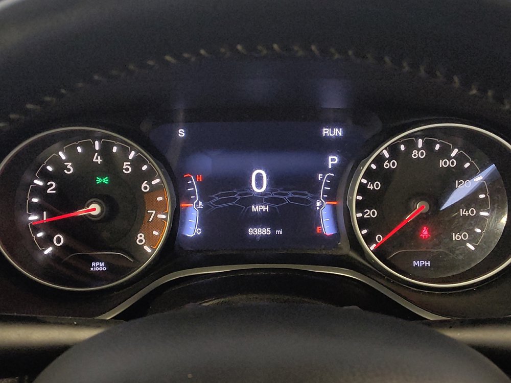 Used 2020 Jeep Compass Latitude w/ Popular Equipment Group FWD image 23