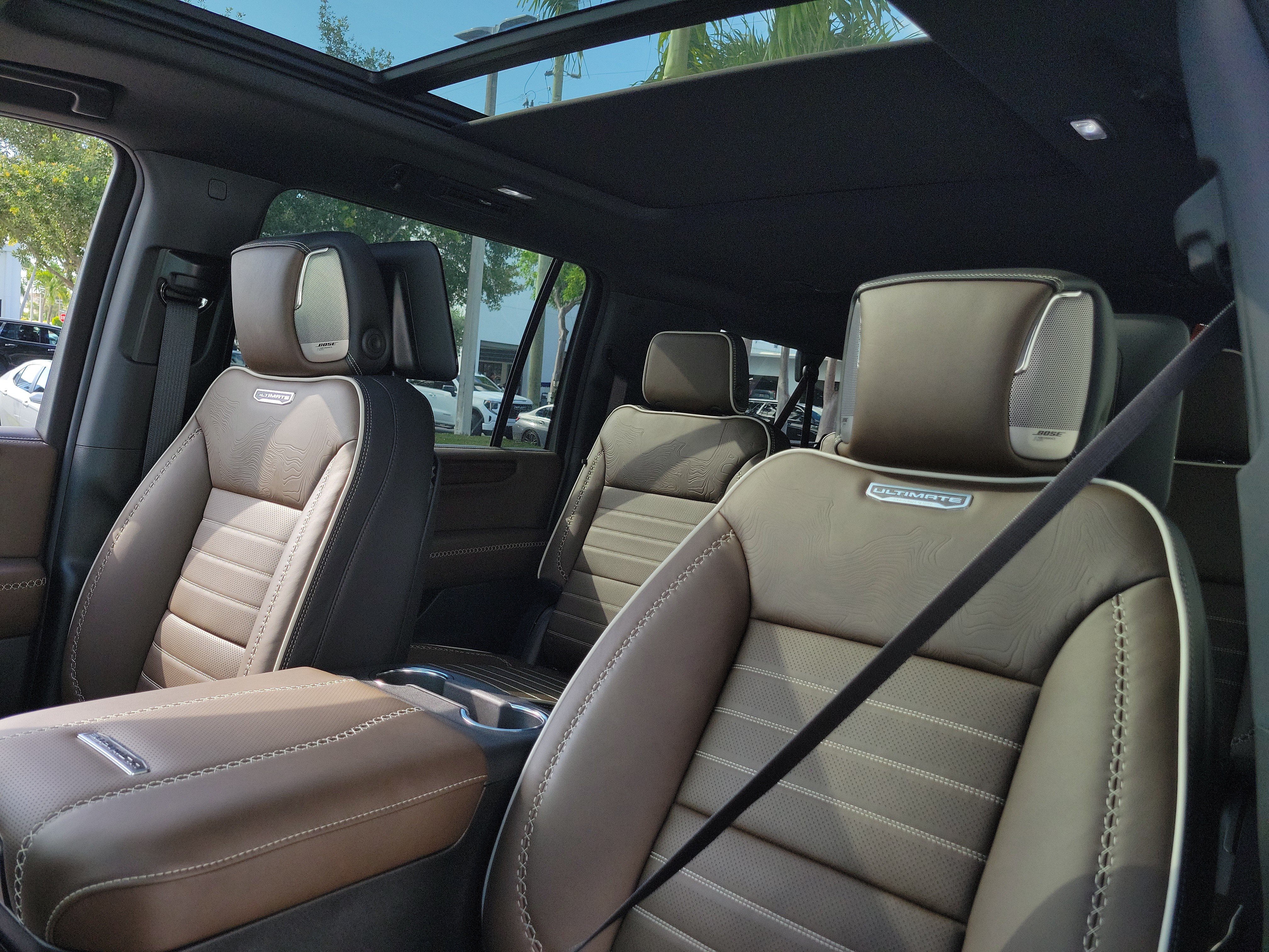 New 2026 GMC Yukon XL Denali Ultimate AWD/4WD image 22