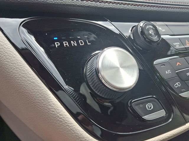 Used 2017 Chrysler Pacifica Limited image 22