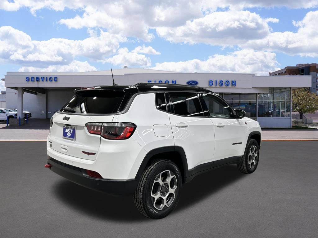 Used 2022 Jeep Compass Trailhawk w/ Trailhawk Convenience Group image 3