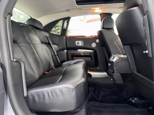 Used 2010 Rolls-Royce Ghost RWD image 54