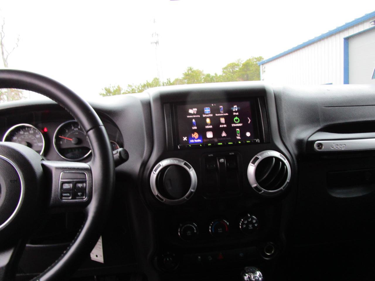 Used 2015 Jeep Wrangler Rubicon w/ Dual Top Group AWD/4WD image 14