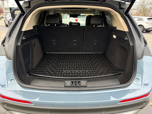 Certified 2024 Lincoln Corsair AWD w/ Equipment Group 101A image 27