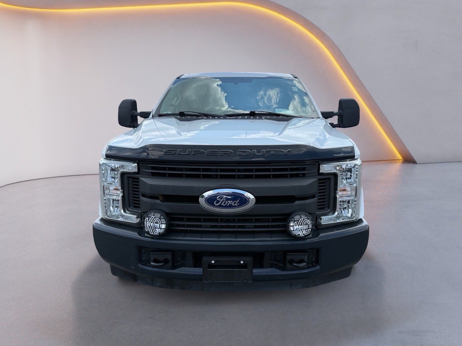 Used 2017 Ford F250 XL RWD image 8