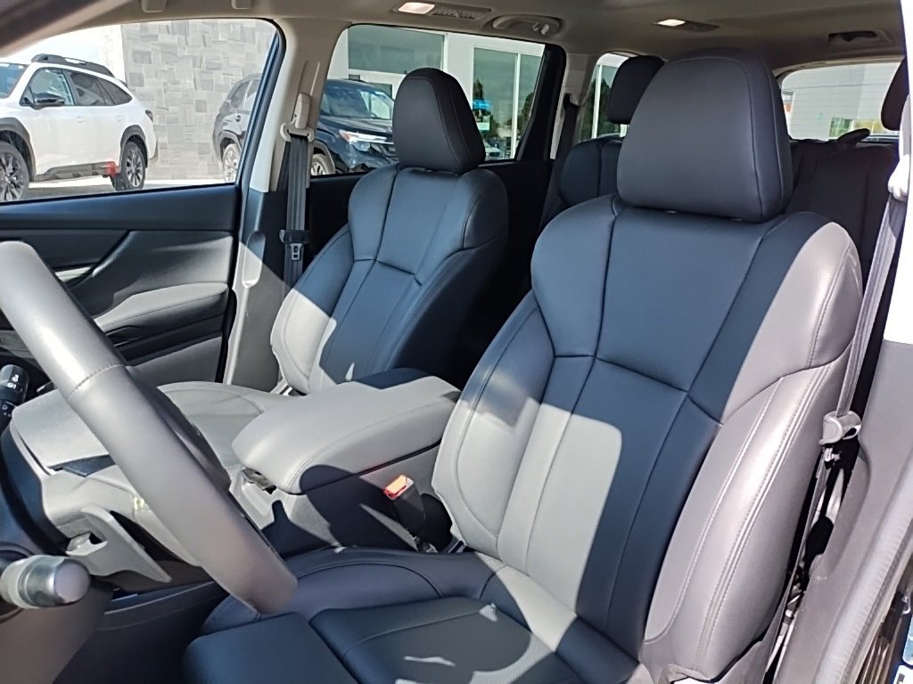 Used 2025 Subaru Ascent Bronze Edition image 24