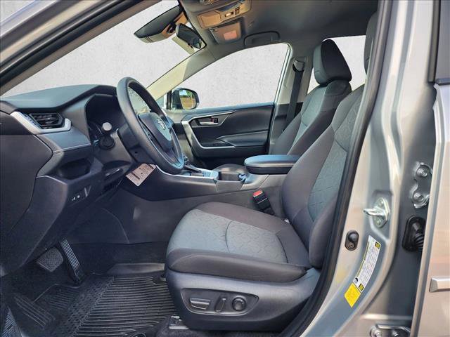 Certified 2025 Toyota RAV4 XLE FWD image 16
