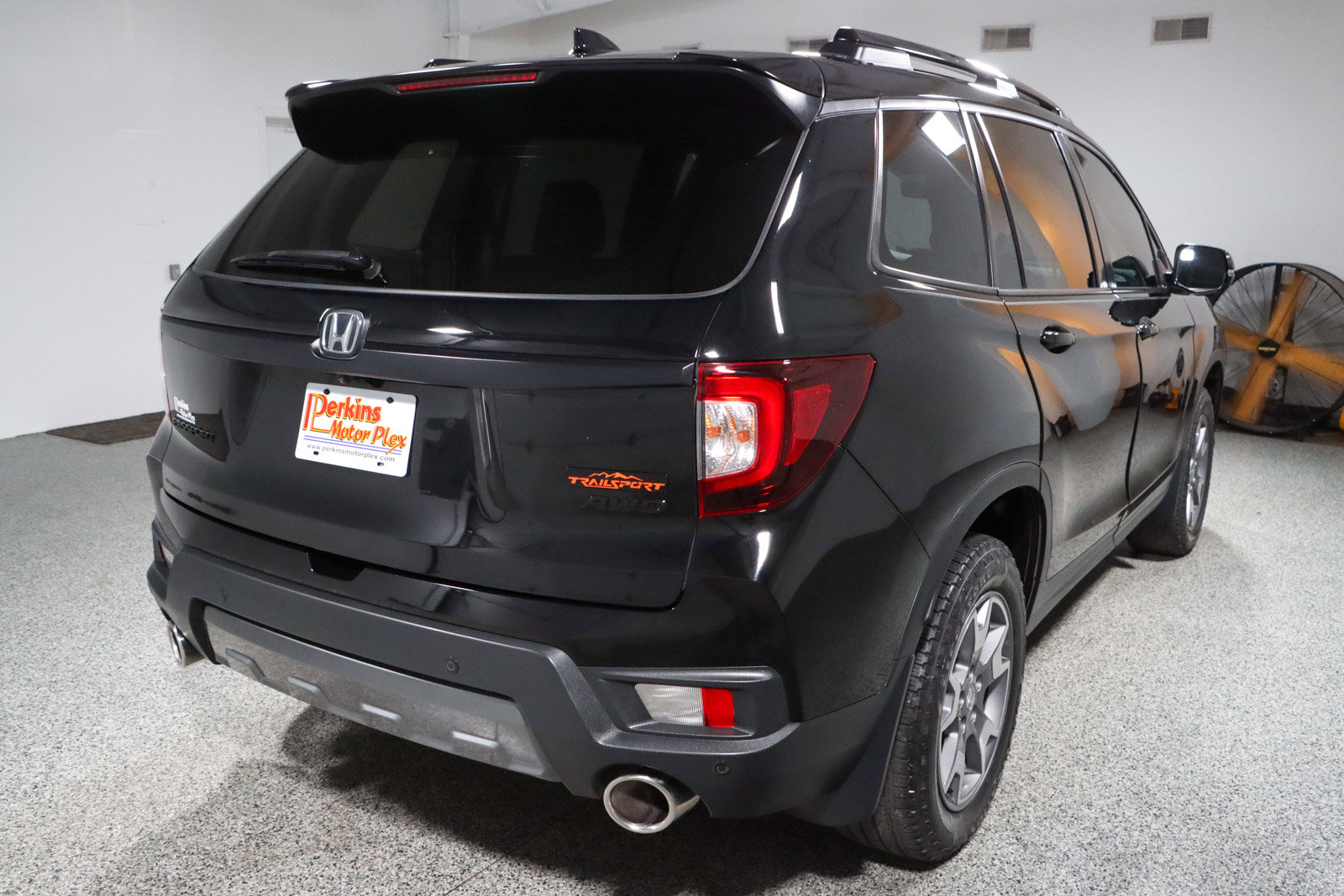 Used 2023 Honda Passport TrailSport image 7