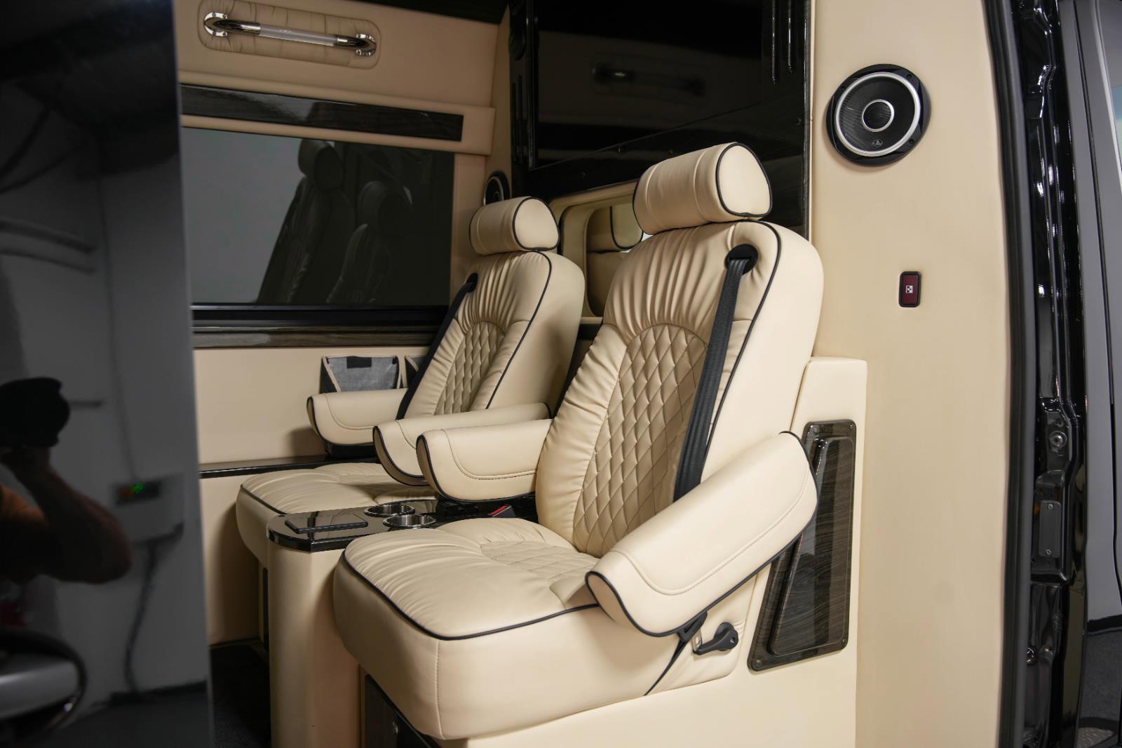 Used 2020 Mercedes-Benz Sprinter 3500 image 45