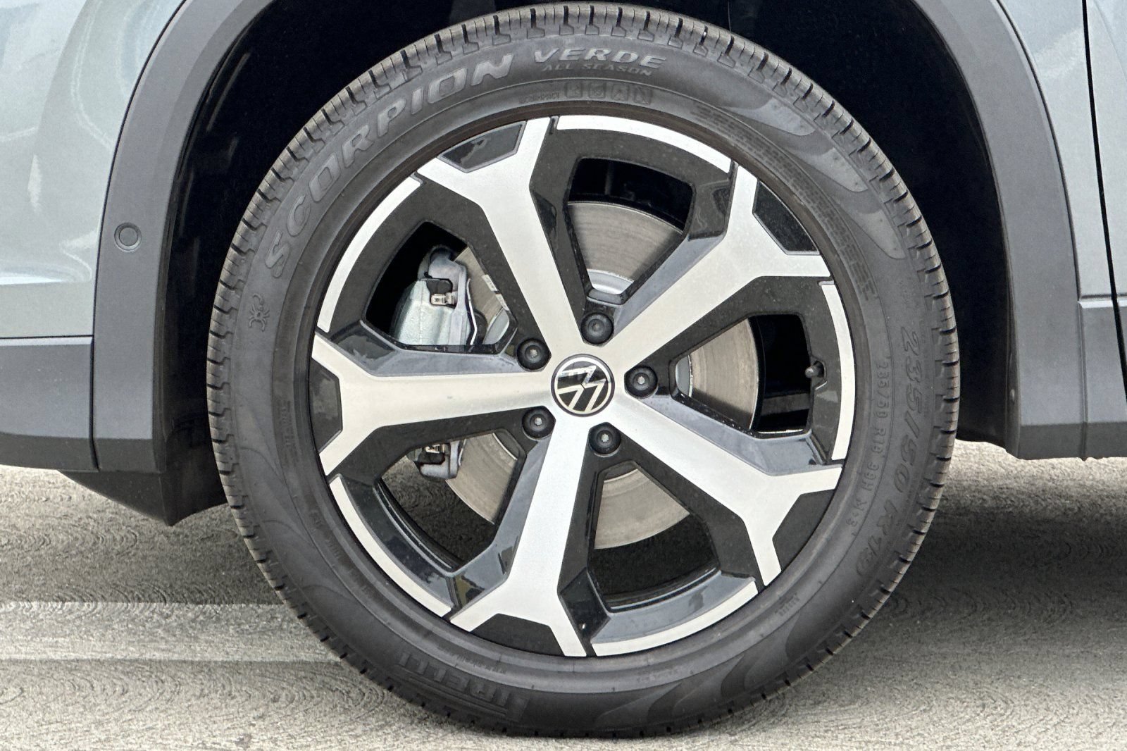 New 2026 Volkswagen Tiguan SE AWD/4WD image 25