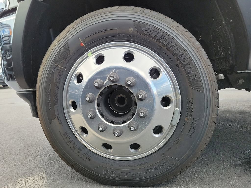 New 2024 RAM 4500 Tradesman w/ Chrome Appearance Group image 18