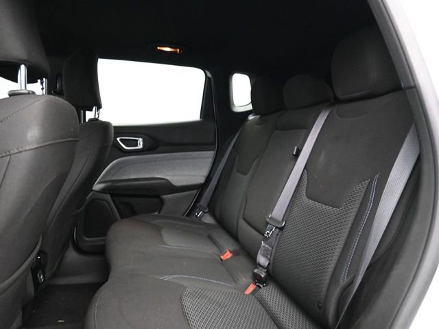 Used 2025 Jeep Compass Sport AWD/4WD image 15