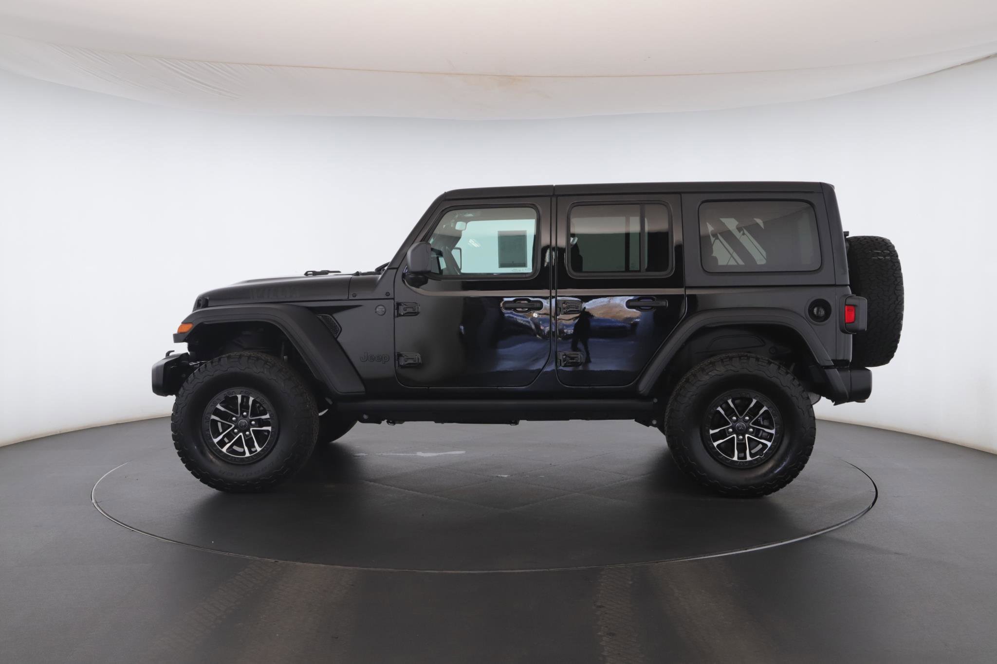 Used 2025 Jeep Wrangler Unlimited Sport image 20