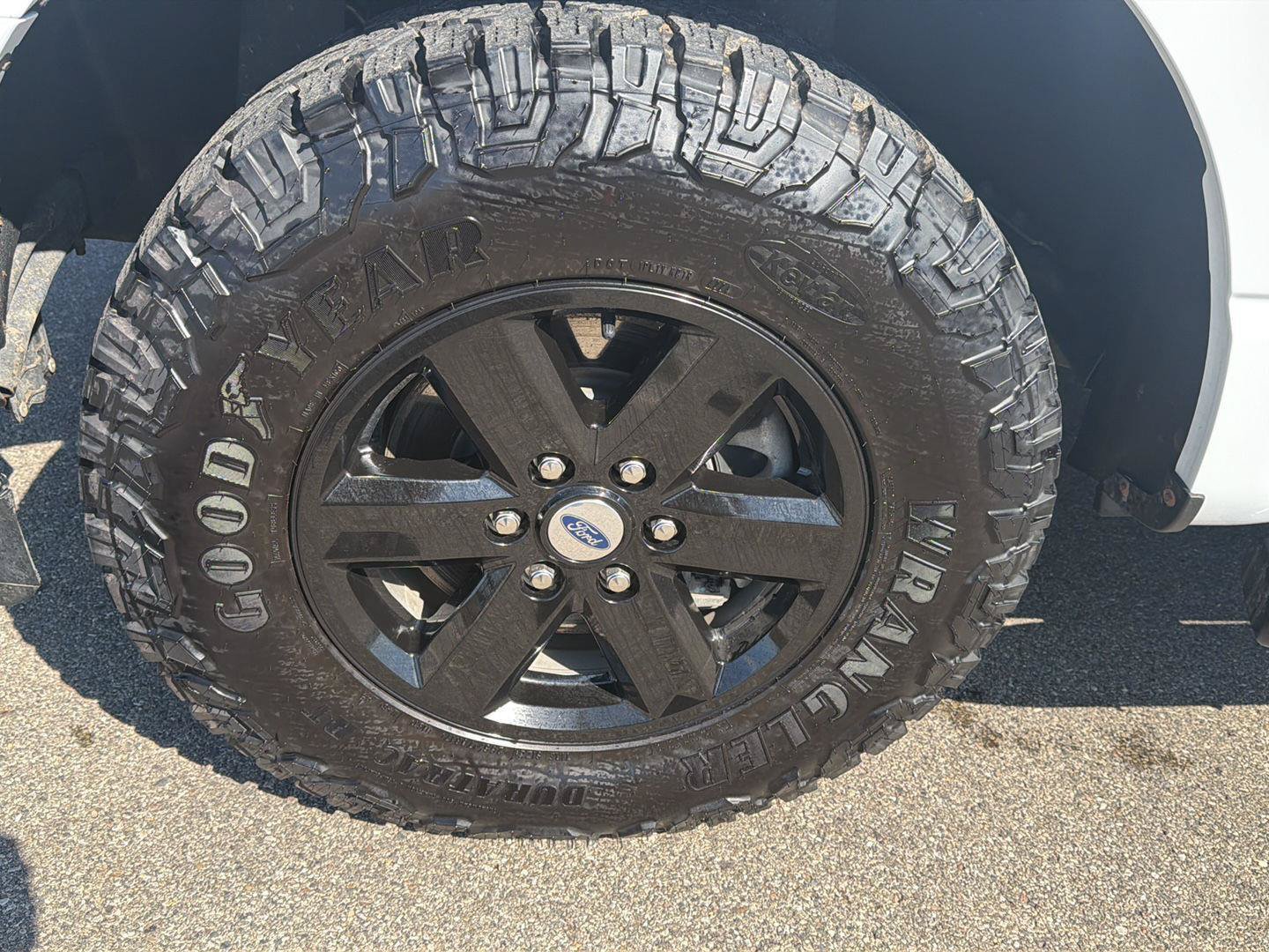 Used 2021 Ford F150 XLT AWD/4WD image 11
