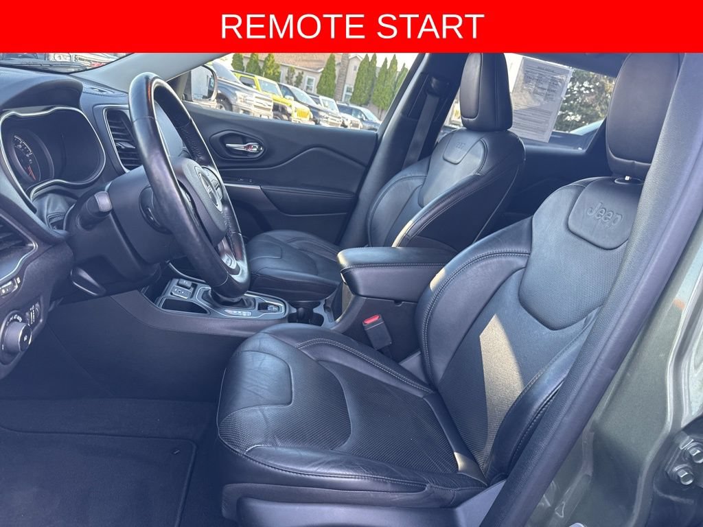 Used 2021 Jeep Cherokee Latitude Lux FWD video 2