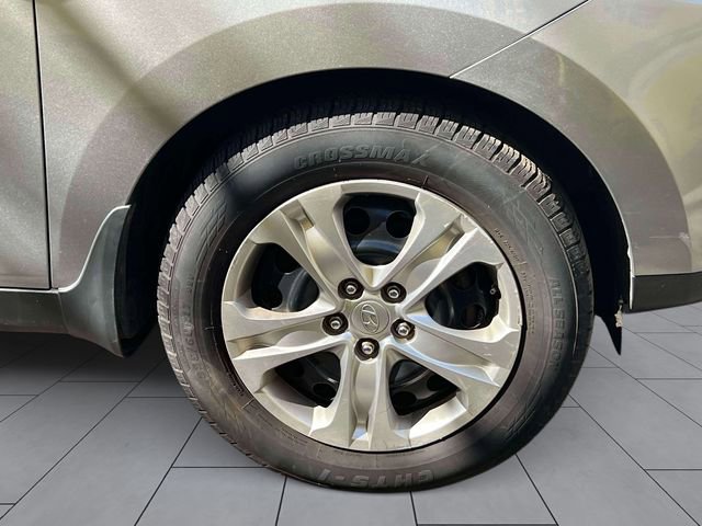 Used 2013 Hyundai Tucson GL FWD image 10