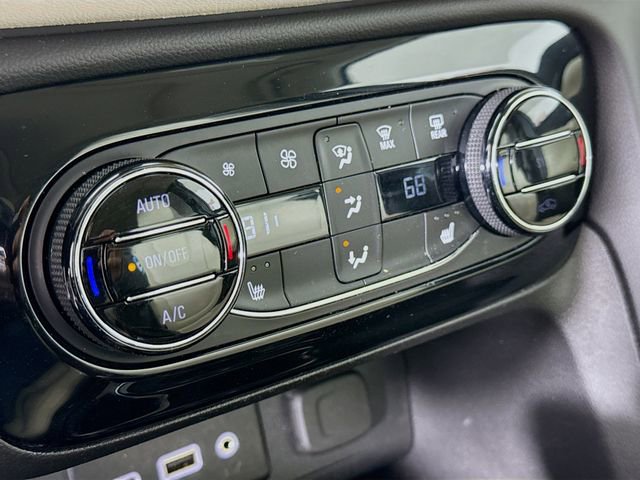 Used 2023 Buick Encore GX Essence w/ Experience Buick Package image 16