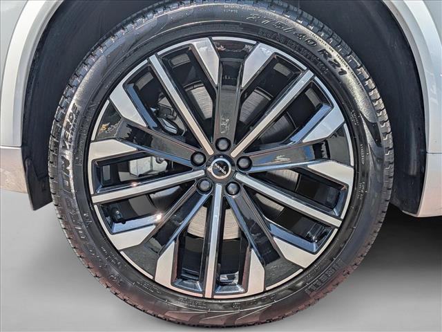 Certified 2025 Volvo XC90 T8 Ultra w/ Protection Package Premier AWD/4WD image 26