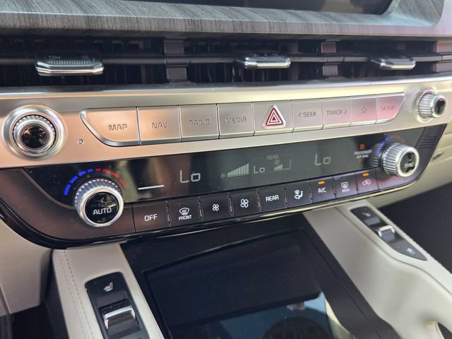 Used 2023 Kia Telluride EX FWD image 25